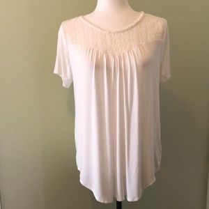 Ladies Short Sleeve Top, cream in color, size medium with lace made by George